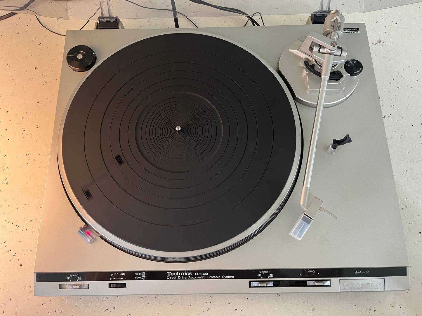 Technics SL-D30 Direct Drive Automatische Platenspeler