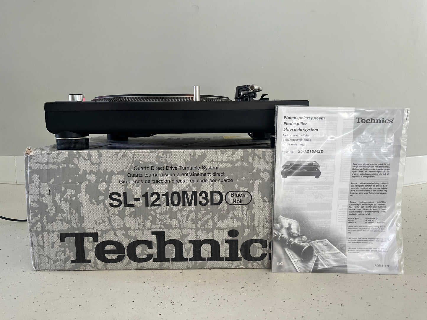 Technics SL1210M3D Direct Drive Platenspeler