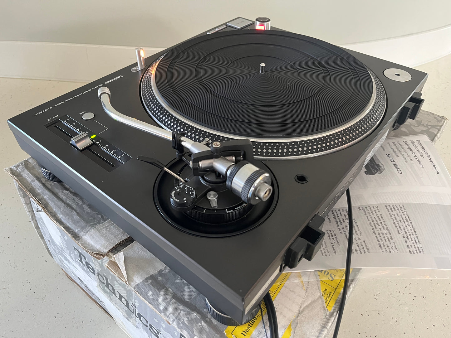 Technics SL1210M3D Direct Drive Platenspeler